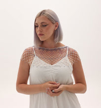 Прозорий комір