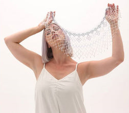 Прозорий комір